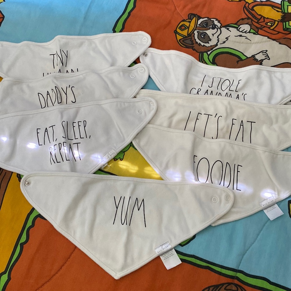 SOLD‼️Rae Dunn Baby Bibs
